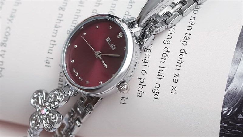 ELIO 26 mm ES104-02: Đồng hồ mệnh Hỏa, bạn nữ nên mua