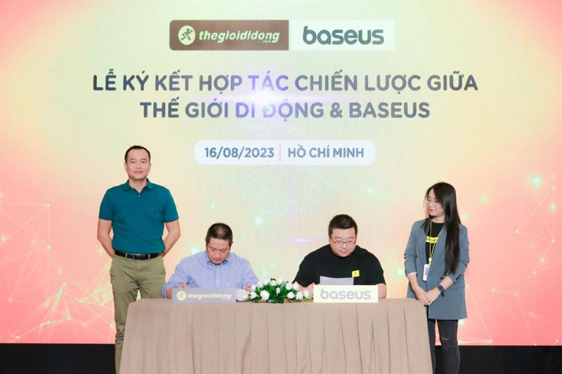 Lễ ký kết hợp tác đặc biệt giữa Thế Giới Di Động và Baseus Lễ ký kết hợp tác đặc biệt giữa Thế Giới Di Động và Baseus