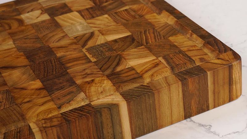 Characteristics of teak wood