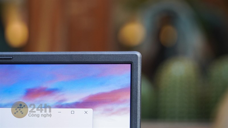 Các cạnh viền màn hình của ASUS Vivobook 14X OLED 2023 được làm mỏng tối ưu Các cạnh viền màn hình của ASUS Vivobook 14X OLED 2023 được làm mỏng tối ưu