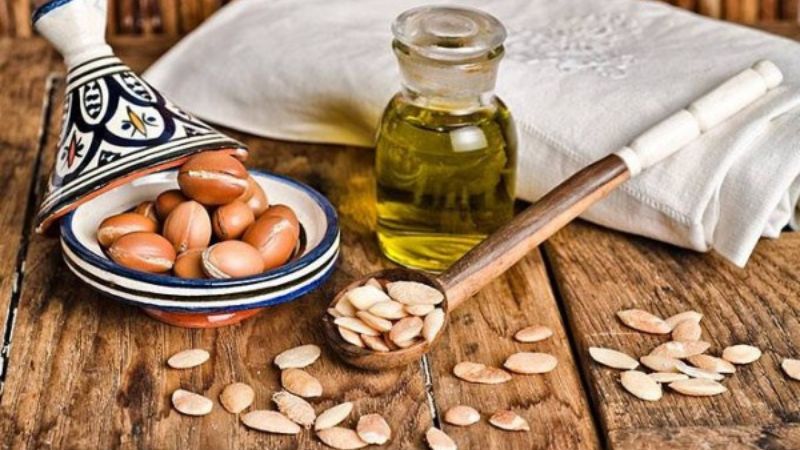 Dầu nền từ hạt argan