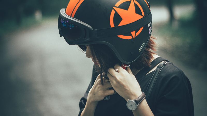 Tips to extend the helmet's lifespan