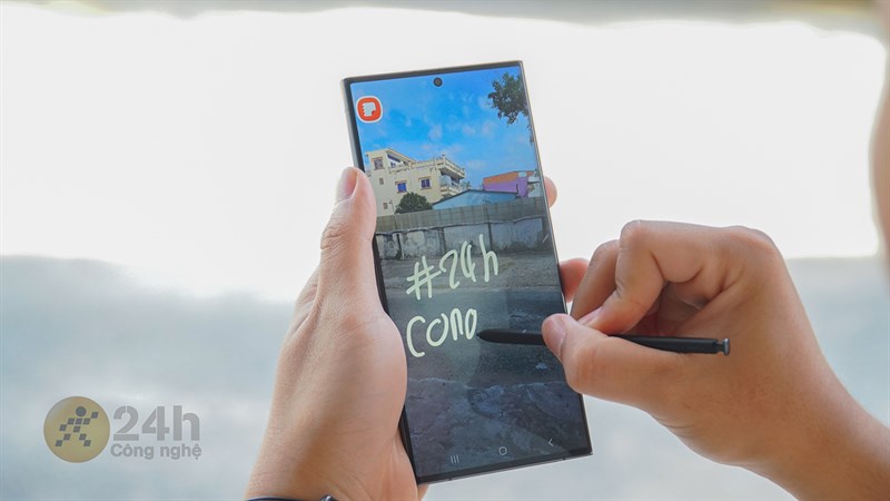 Giá khỏi lo, điện thoại dung lượng to 512GB giảm sâu đến 11 triệu