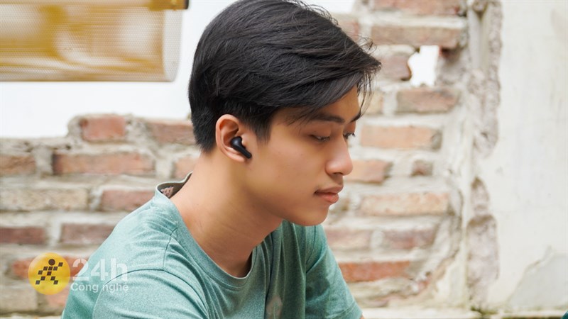 Hỗ trợ chống nước nhẹ, nghe nhạc cùng Redmi Buds 4 Active để tập thể thao thì tuyệt vời