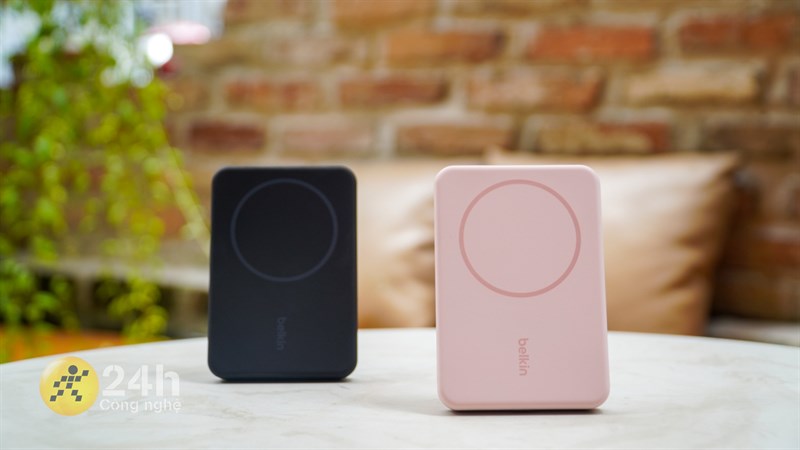 Belkin BoostCharge Magnetic 5K + Stand hiện đang được bán tại thị trường Mỹ với mức giá là 59.99 USD (khoảng 1.4 triệu đồng). Belkin BoostCharge Magnetic 5K + Stand hiện đang được bán tại thị trường Mỹ với mức giá là 59.99 USD (khoảng 1.4 triệu đồng).