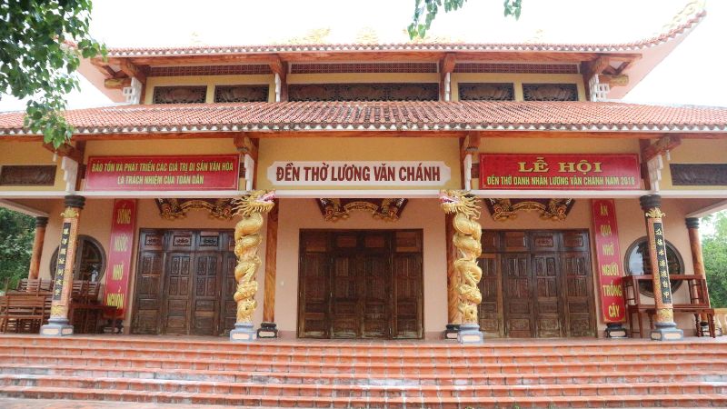 Đền thờ Lương Văn Chánh