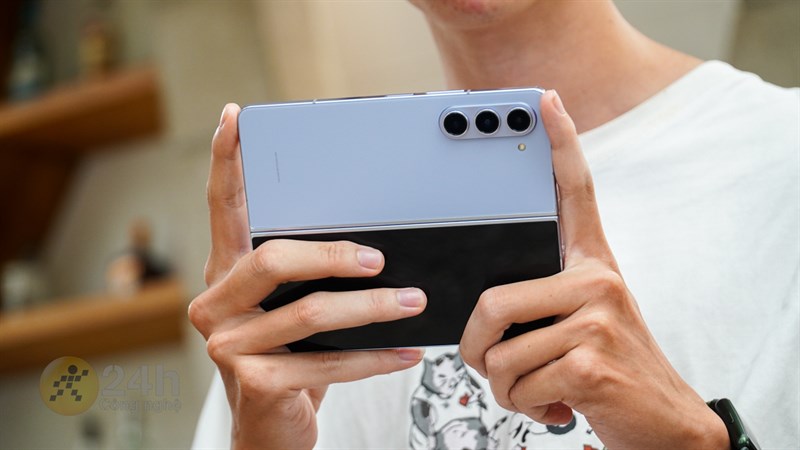 Galaxy Z Fold5 cũng mang lại trải nghiệm chơi Liên Quân Mobile rất tốt