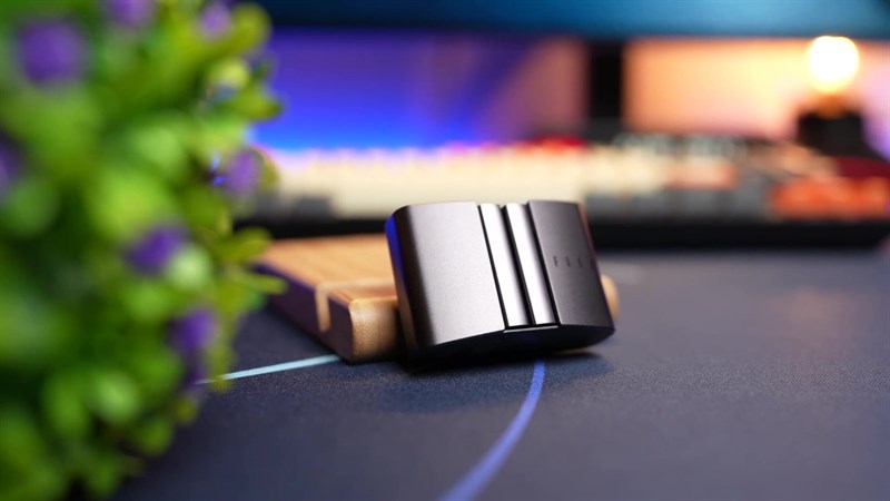 FIIL CC Pro 2 đã mang một làn gió mới trong phân khúc khi sở hữu thiết kế rất lạ mắt.