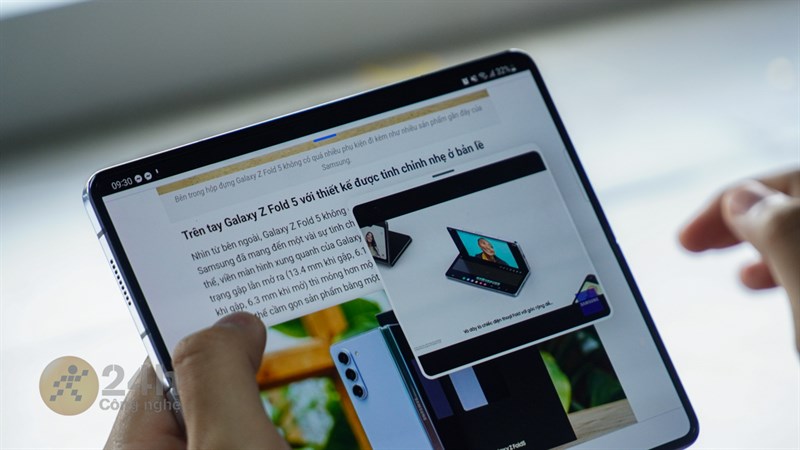 Mình cũng có thể thu nhỏ một ứng dụng để phóng to ứng dụng còn lại lớn hơn Mình cũng có thể thu nhỏ một ứng dụng để phóng to ứng dụng còn lại lớn hơn