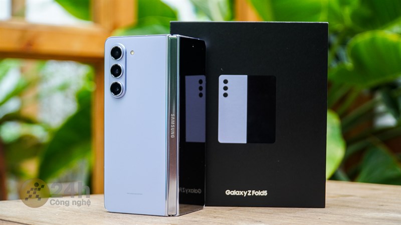 Sở hữu ngay Galaxy Z Fold5 để tham gia nhập hội linh hoạt thôi nào! Sở hữu ngay Galaxy Z Fold5 để tham gia nhập hội linh hoạt thôi nào!