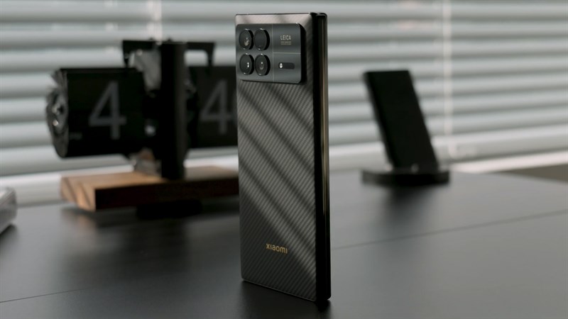 Thiết kế của Xiaomi MIX Fold 3 có nhiều sự tương đồng với thế hệ tiền nhiệm