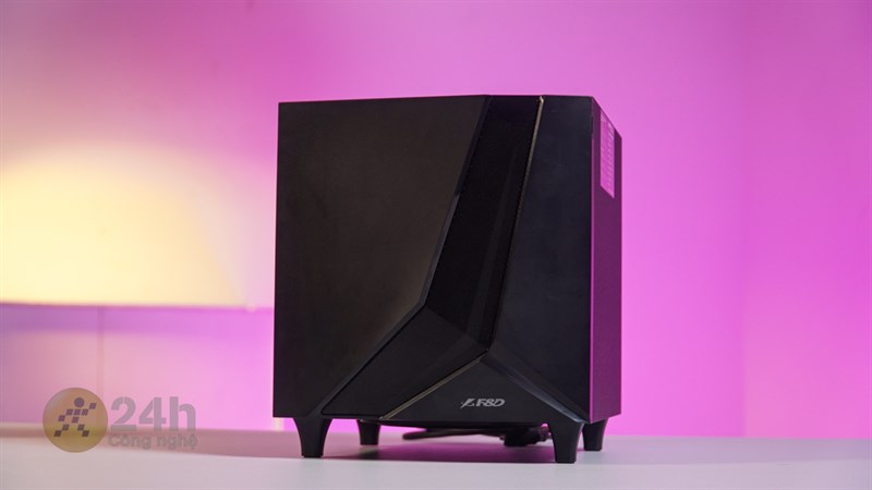 Trên tay loa vi tính 2.1 Fenda F670X