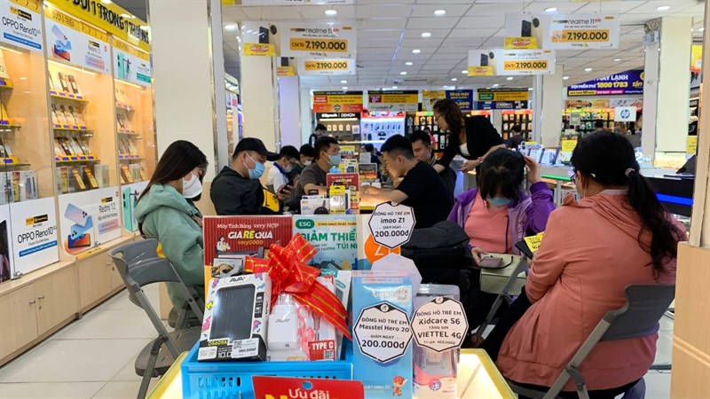 Toàn cảnh sự kiện Laptop Giá Rẻ Quá