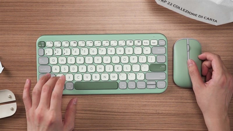 Một trong những đặc điểm nổi bật của Bàn phím Asus Marshmallow KW100 là cảm giác gõ vô cùng thoải mái. Một trong những đặc điểm nổi bật của Bàn phím Asus Marshmallow KW100 là cảm giác gõ vô cùng thoải mái.