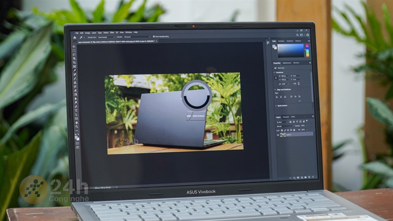 Với độ phủ màu 100% DCI-P3 và chứng nhận PANTONE, màn hình của ASUS Vivobook 14X OLED KM006W thỏa mãn tiêu chuẩn cao về độ chính xác màu sắc