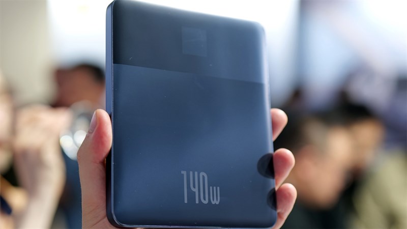 Baseus ra mắt sạc dự phòng thông minh mới với dung lượng 24.000 mAh, sạc nhanh 140 W