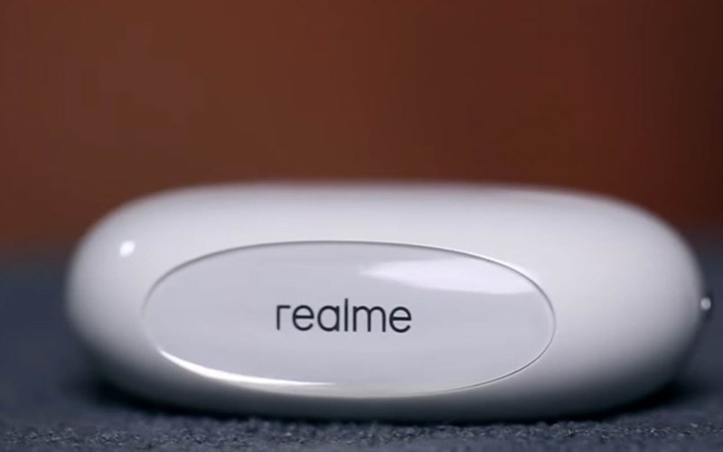 Trên tay realme Buds Air 5 Pro