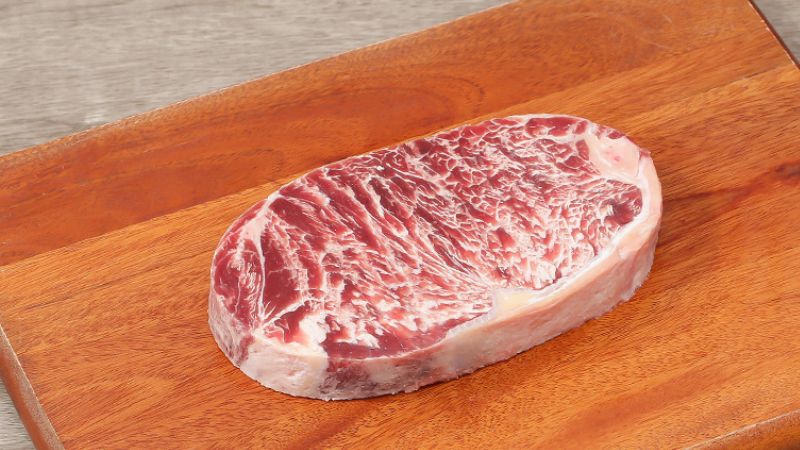 Bò Hokubee là loại thịt bò thượng hạng, được nhập khẩu chính ngạch từ thương hiệu Meltique Beef Australia