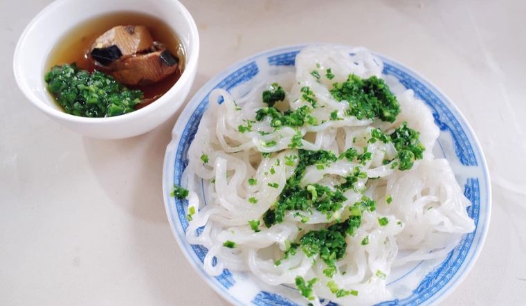 Thưởng thức bánh dây Dốc Lết - Đặc sản ít người biết ở Khánh Hòa