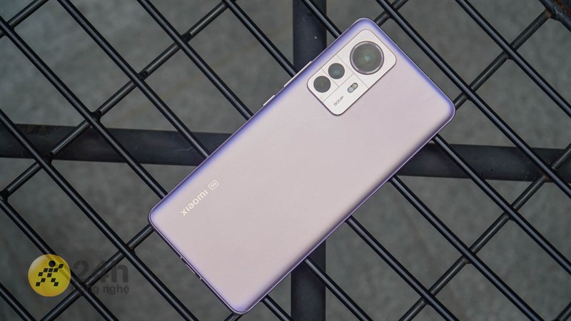 Xiaomi 12 5G đã qua sử dụng - Điện thoại cũ dưới 10 triệu ‘chất’ Xiaomi 12 5G đã qua sử dụng - Điện thoại cũ dưới 10 triệu ‘chất’