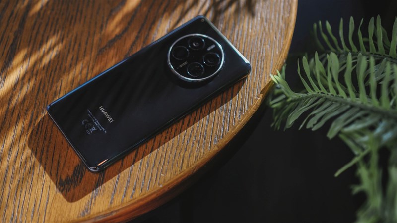 Huawei Mate 60 Pro+ mới đây đã bị tiết lộ có thể sẽ được trang bị RAM 16 GB