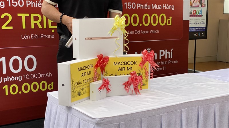 Các phần quà đã chuẩn bị sẵn sàng chờ các vị khách may mắn