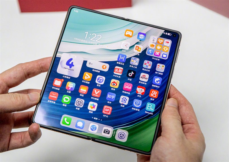 Thiết bị còn được trang bị dung lượng RAM 16 GB