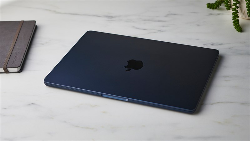 Apple sắp tới có thể sẽ công bố màu đen nhám trên các mẫu MacBook và iPhone Apple sắp tới có thể sẽ công bố màu đen nhám trên các mẫu MacBook và iPhone