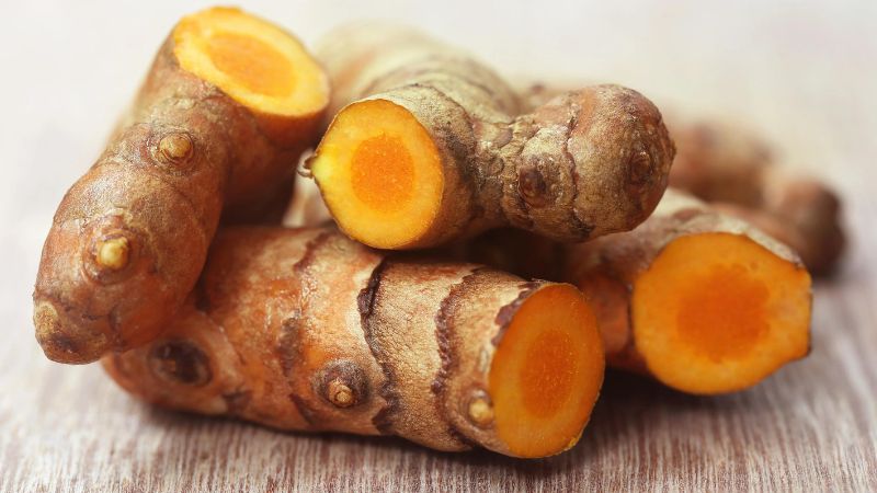 Tác dụng của Curcuma Longa Root Extract đối với làn da