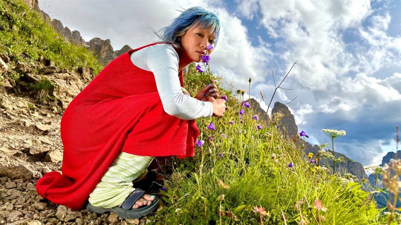 Ảnh chụp từ camera tele của iPhone 15 Ảnh chụp từ camera tele của iPhone 15