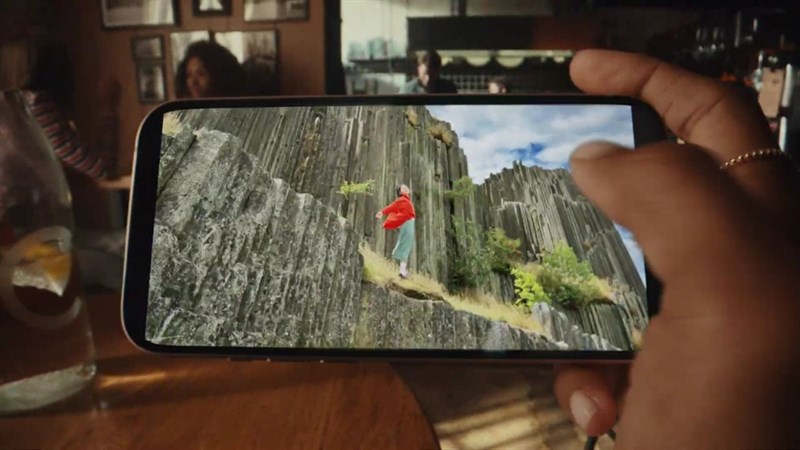 iPhone 15 Plus được nâng cấp một chút về độ phân giải lên con số 2.769 x 1.290 pixels