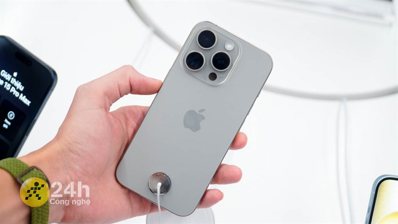 iPhone 15 Pro là thiết bị có mức giá tốt cùng những nâng cấp đáng giá