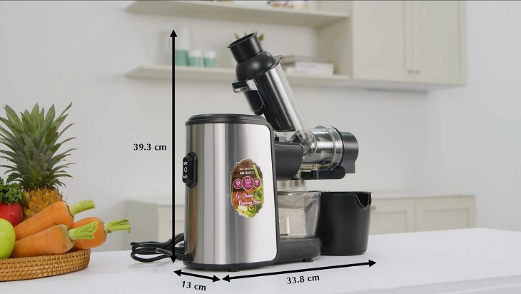Kích thước máy hơi chiếm không gian, thích hợp với các gian bếp rộng rãi