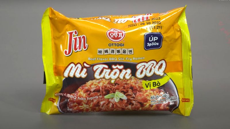 Mì trộn Jin BBQ Ottogi vị bò