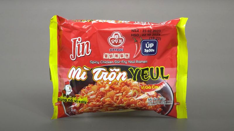 Mì trộn Jin Yeul Ottogi vị gà cay