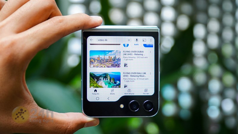 So với Galaxy Z Flip4 thì Galaxy Z Flip5 đã được cải thiện rất nhiều ở thời lượng sử dụng pin