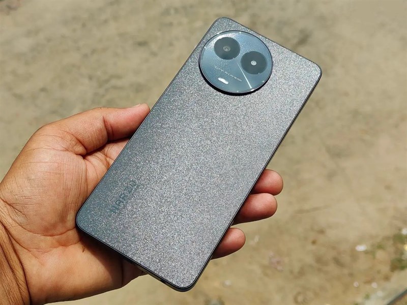 Mình mong realme Narzo 70x vẫn giữ lại thiết kế tương tự như realme Narzo 60x