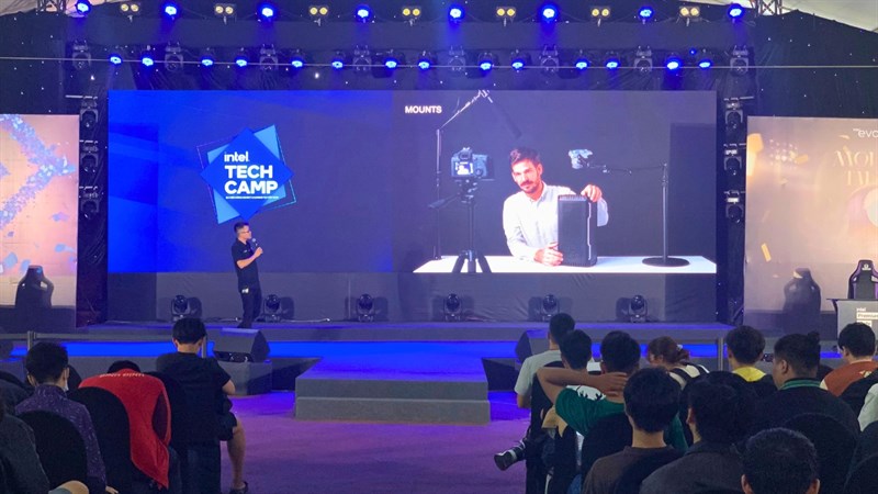 Toàn cảnh sự kiện Intel Tech Camp 2023 Toàn cảnh sự kiện Intel Tech Camp 2023