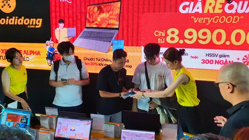 Toàn cảnh sự kiện Intel Tech Camp 2023 Toàn cảnh sự kiện Intel Tech Camp 2023