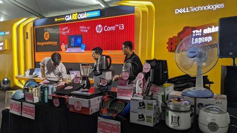 Toàn cảnh sự kiện Intel Tech Camp 2023 Toàn cảnh sự kiện Intel Tech Camp 2023