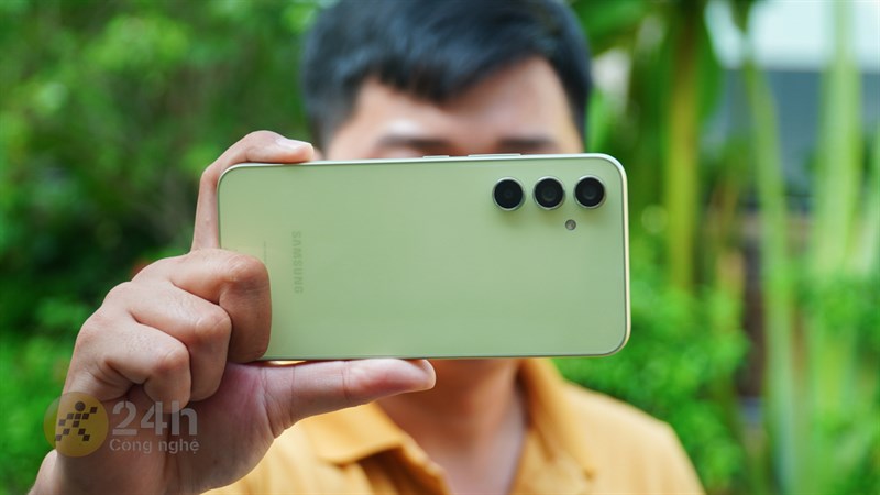 Nắm trong tay deal to đến 7 triệu từ Samsung, mua ngay điện thoại mới