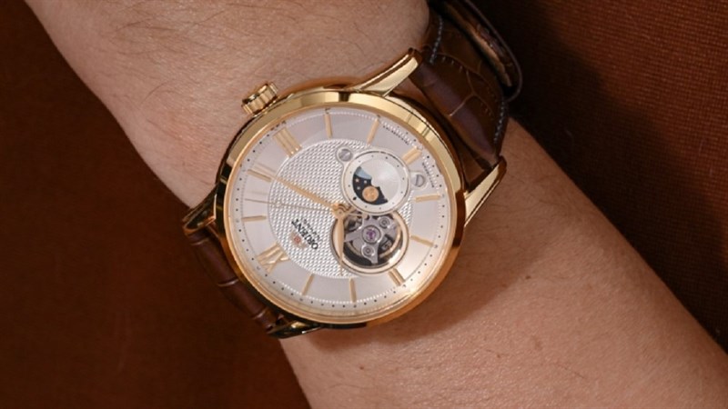 Orient Sun & Moon RA-AS0010S10B: Đồng hồ thời trang đáng mua tại TGDĐ