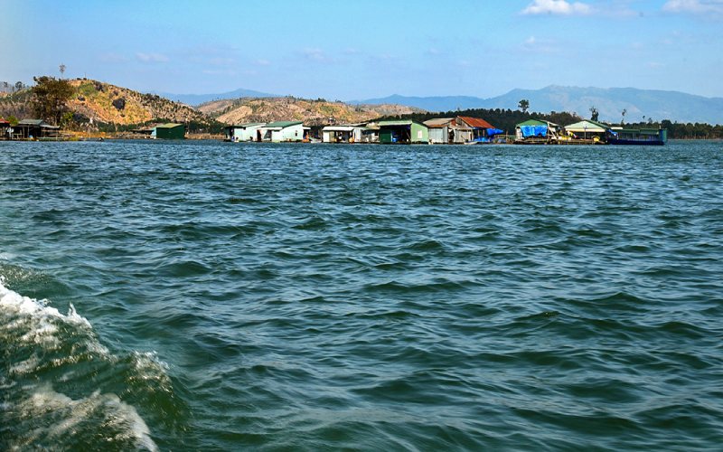 Hồ Sê San