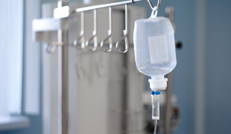 Truyền nước biển có mập không? Tác dụng của truyền nước biển