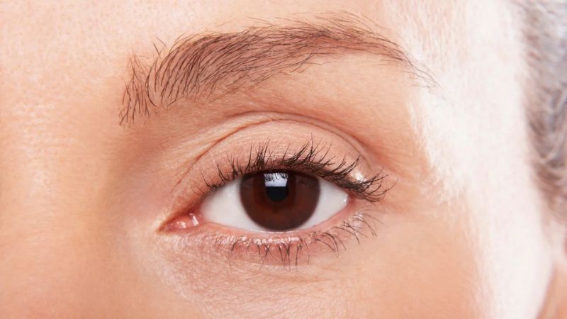 Một số tips hạn chế tình trạng da khô vùng mắt vào mùa hanh khô