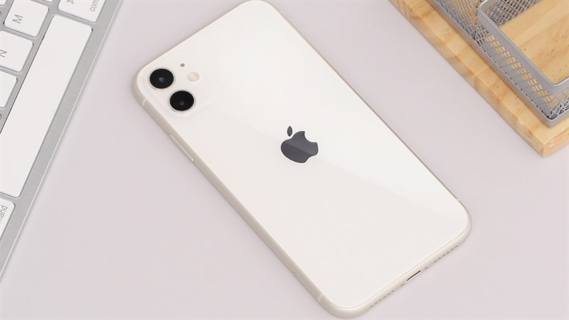 iPhone 11 | iPhone 13 giảm giá cuối tuần chỉ còn từ 10.69 triệu, quá ngon dành cho iFans