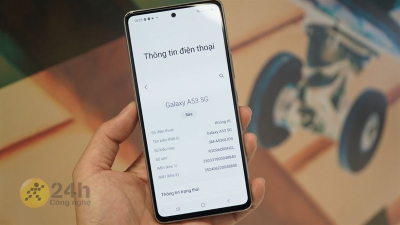 3. Samsung Galaxy A53 5G - Tha hồ lướt web, xem phim với công nghệ 5G hiện đại 3. Samsung Galaxy A53 5G - Tha hồ lướt web, xem phim với công nghệ 5G hiện đại