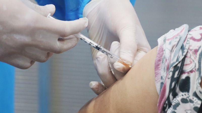 Bệnh không còn xuất hiện nên không cần phải tiêm vaccine