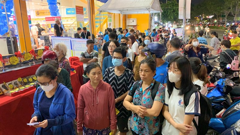 Toàn cảnh sự kiện Giá Rẻ Quá - Quà Nhiều Quá