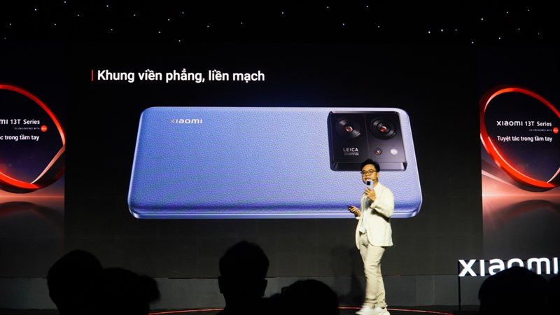 Xiaomi 13T Pro có thiết kế mặt lưng phẳng, mang đến trải nghiệm cầm nắm tốt nhất